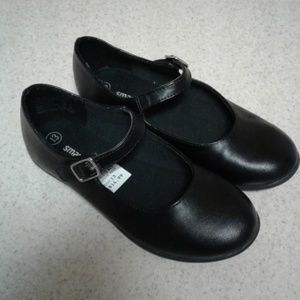 Black Shoes